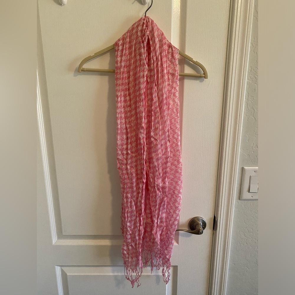Pink and White Light Scarf